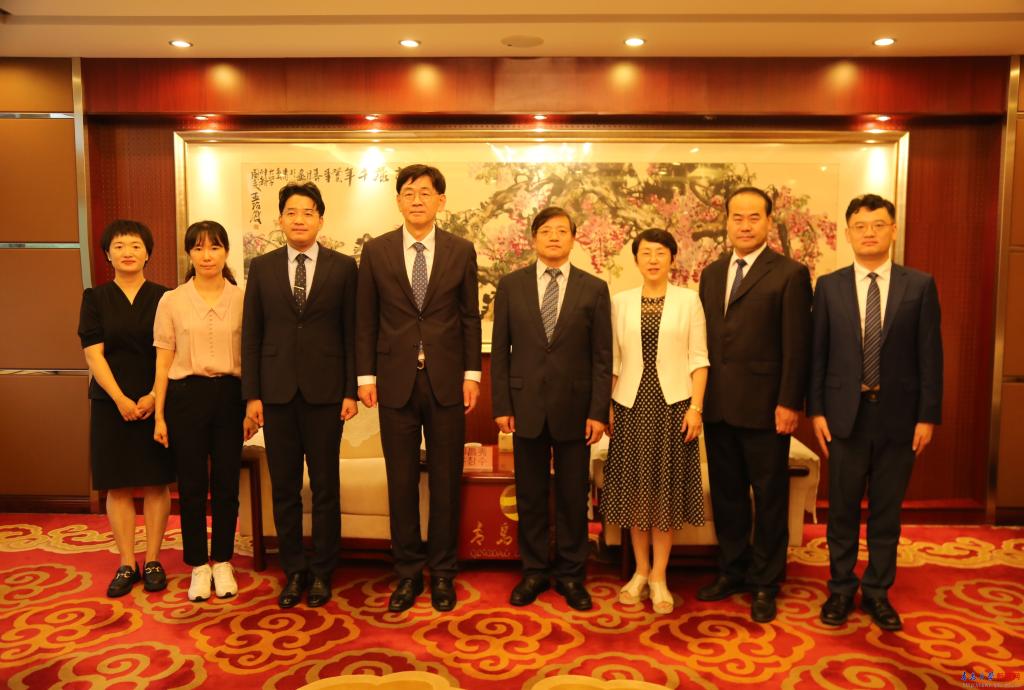 韩国驻青岛总领事馆总领事访问我校